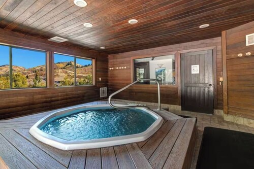 Newly Renovated Ski Chalet at Canyons Park City