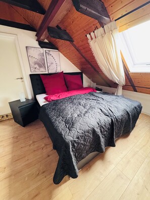 1 chambre, Wi-Fi gratuit, draps fournis