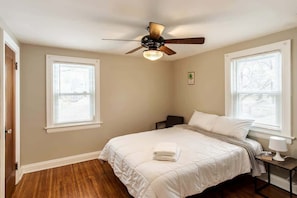 5 bedrooms, iron/ironing board, travel cot, WiFi