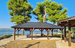 Ulkoruokailutilat