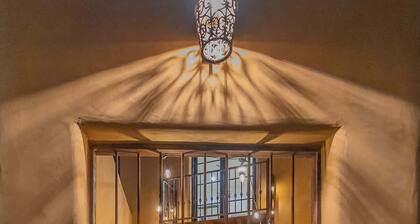 Mercado Escondido by Velo