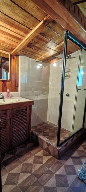 Shower, toilet paper