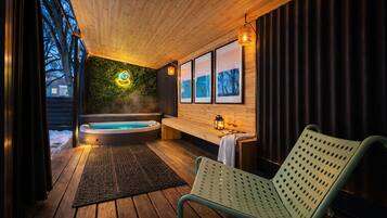 Bain à remous intérieur