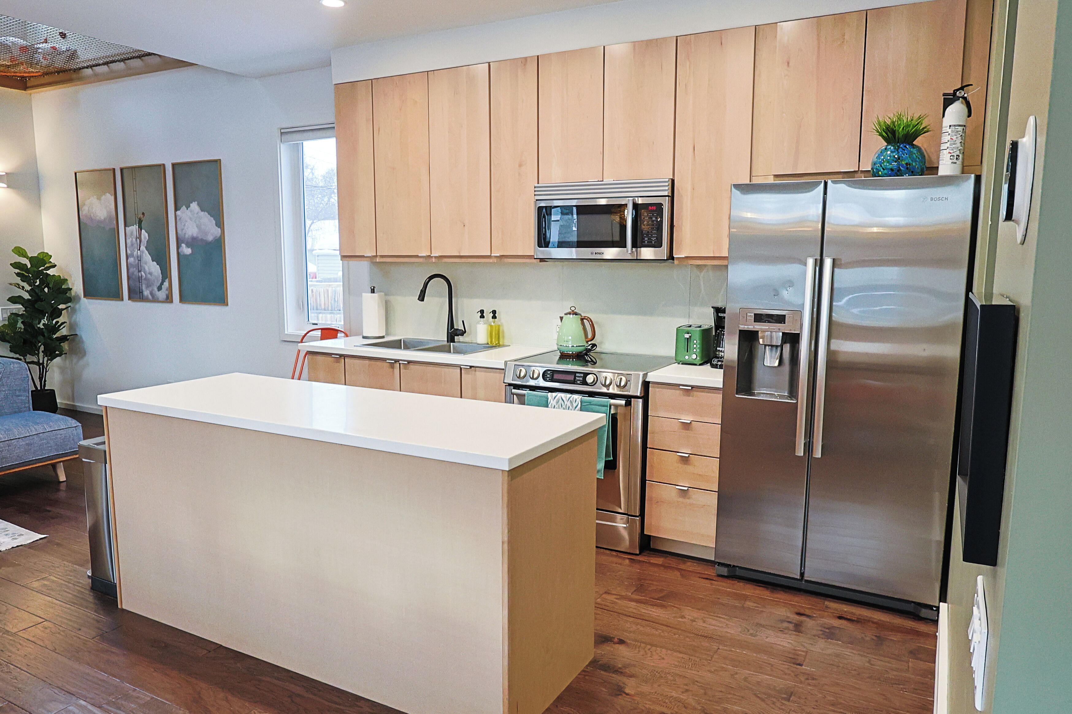 微波炉、烤箱、炉灶、洗碗机