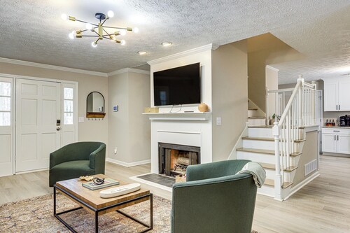 Wooded Family Retreat in South Metro Atlanta!