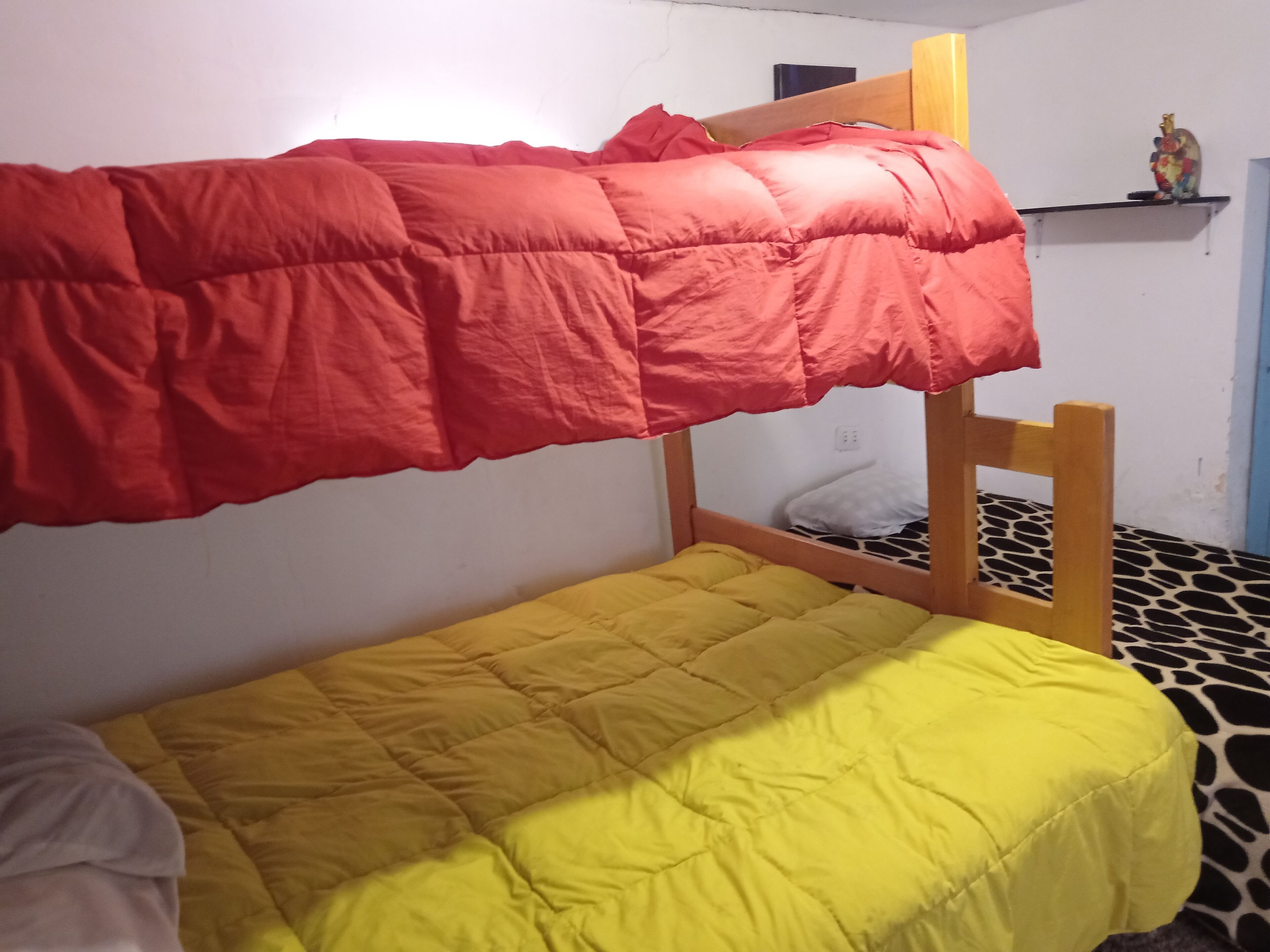 Maison familiale, vue sur le jardin | Fer et planche à repasser, accès au Wi-Fi (inclus)