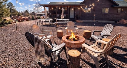 Budget Friendly Cabin with two Fire Pits
