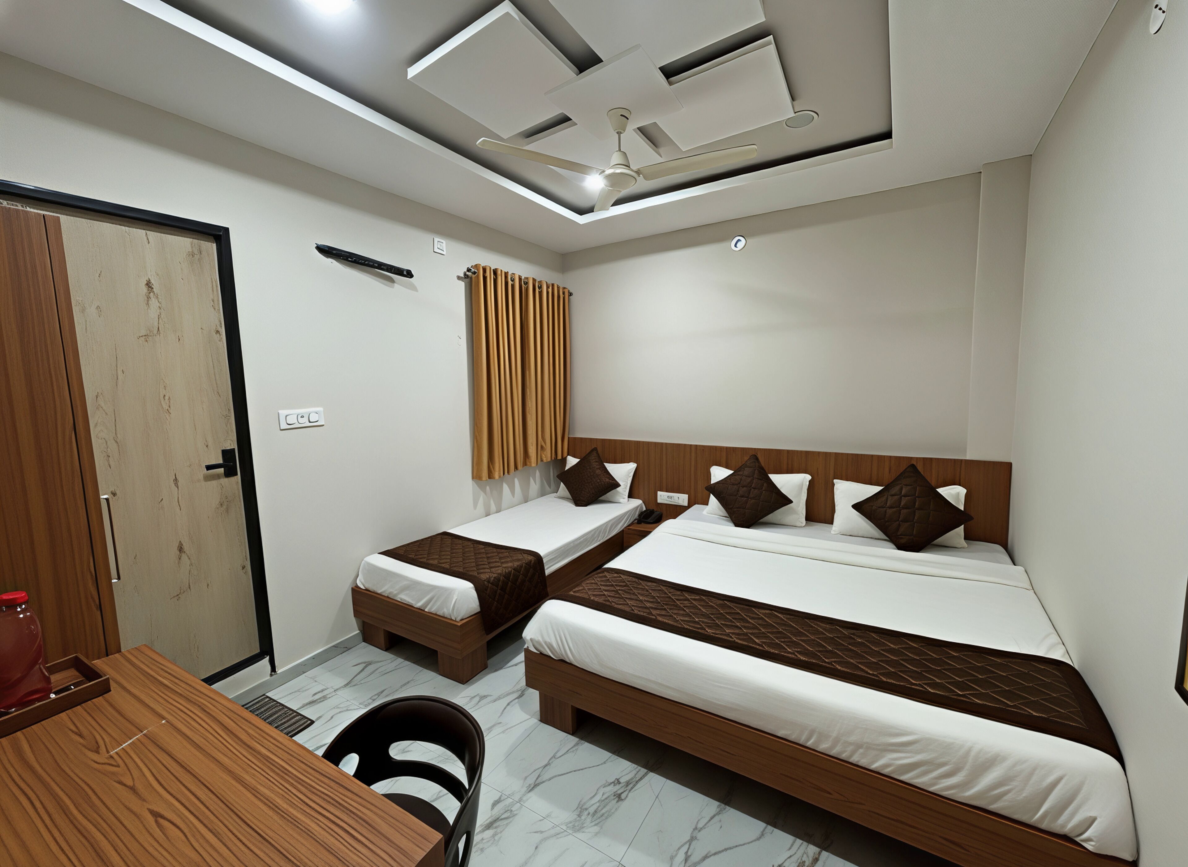 Superior Room | Desk, laptop workspace, free WiFi