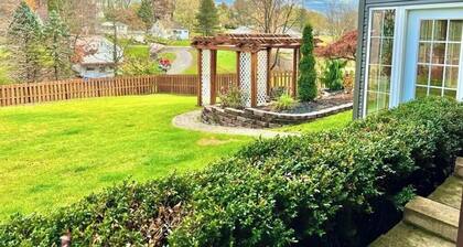 Cozy Corner 2 on Zimmerle