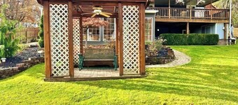 Cozy Corner 2 on Zimmerle