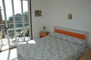 2 bedrooms - Holiday apartment mit Pool und Balkon (Lignano Sabbiadoro)