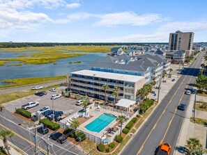 Exterior - Cozy, Luxurious Condo steps to the beach w/ pool! (North Myrtle Beach)