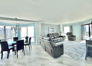Smart TV - 3BR/3BA Relax, Rewind, Enjoy, Oceanview & Coastal Breeze (Myrtle Beach)