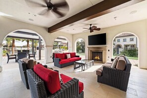 Terrace/patio - PGA West Home | Resort Pool, Fire Pit & Loft (La Quinta)