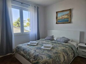 1 bedroom - Holiday apartment with air conditioning (Novi Vinodolski)