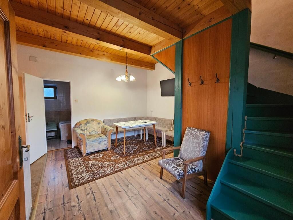 Apartment, Patio, Courtyard View | Interior