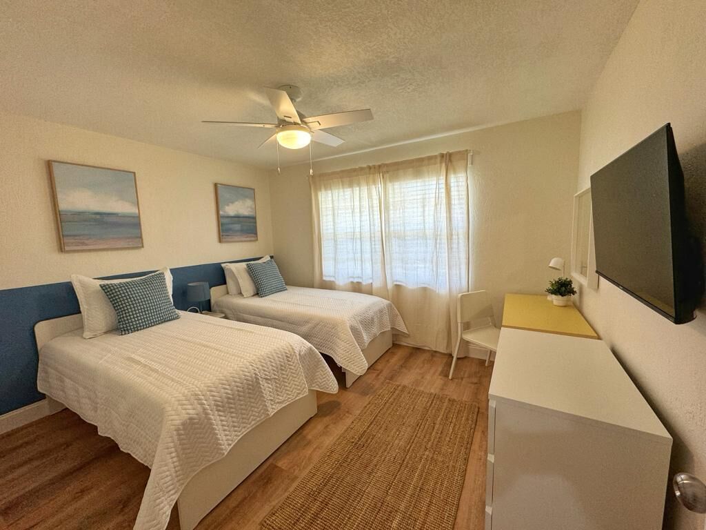 2 bedrooms, desk, iron/ironing board, free WiFi