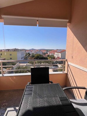Outdoor dining - Holiday Apartment Milenko Ivic 2 (4+0) (Vodice)