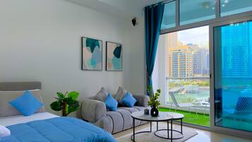 Iron/ironing board, free WiFi