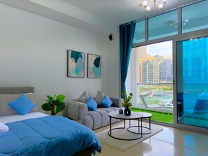 Iron/ironing board, free WiFi - Luxury Brand New Studio  (Dubai)