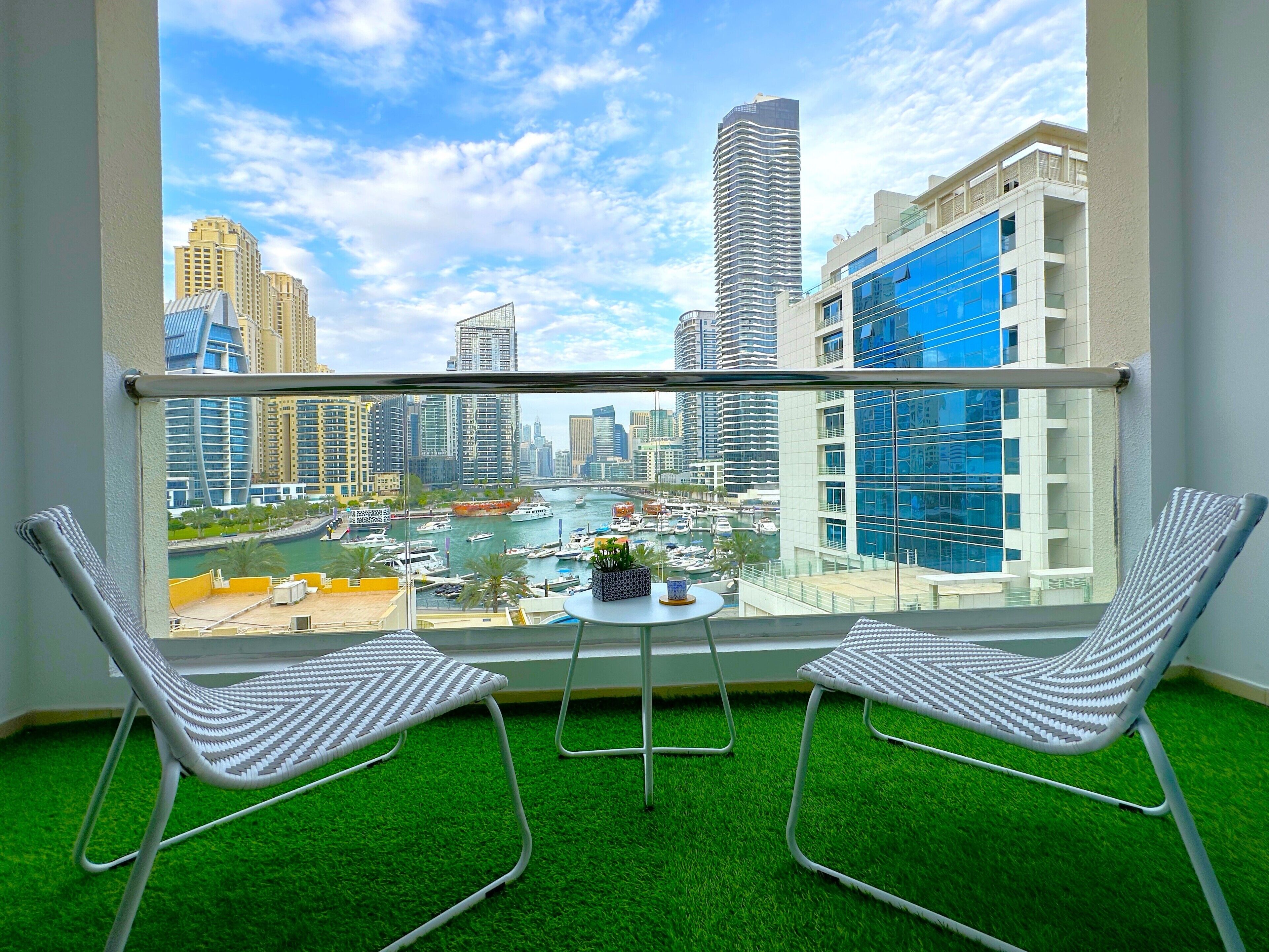 Khuôn viên nơi lưu trú