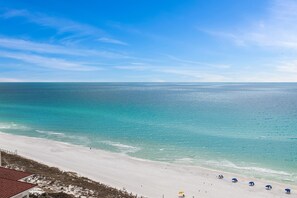 On the beach - Beach Front w/Wrap Around Balcony Free Pickleball Tides Unit 1101 (Miramar Beach)
