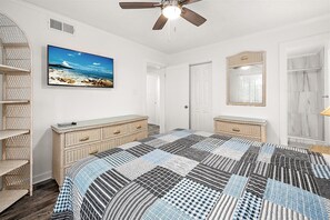 2 slaapkamers, een strijkplank/strijkijzer, wifi, beddengoed