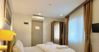 Sultanahmet Studio Steps from Hagia Sophia