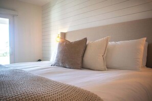 2 Schlafzimmer, Reisekinderbett, WLAN, Bettwäsche