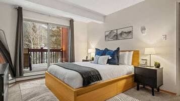 3 chambres, bureau, Wi-Fi, draps fournis