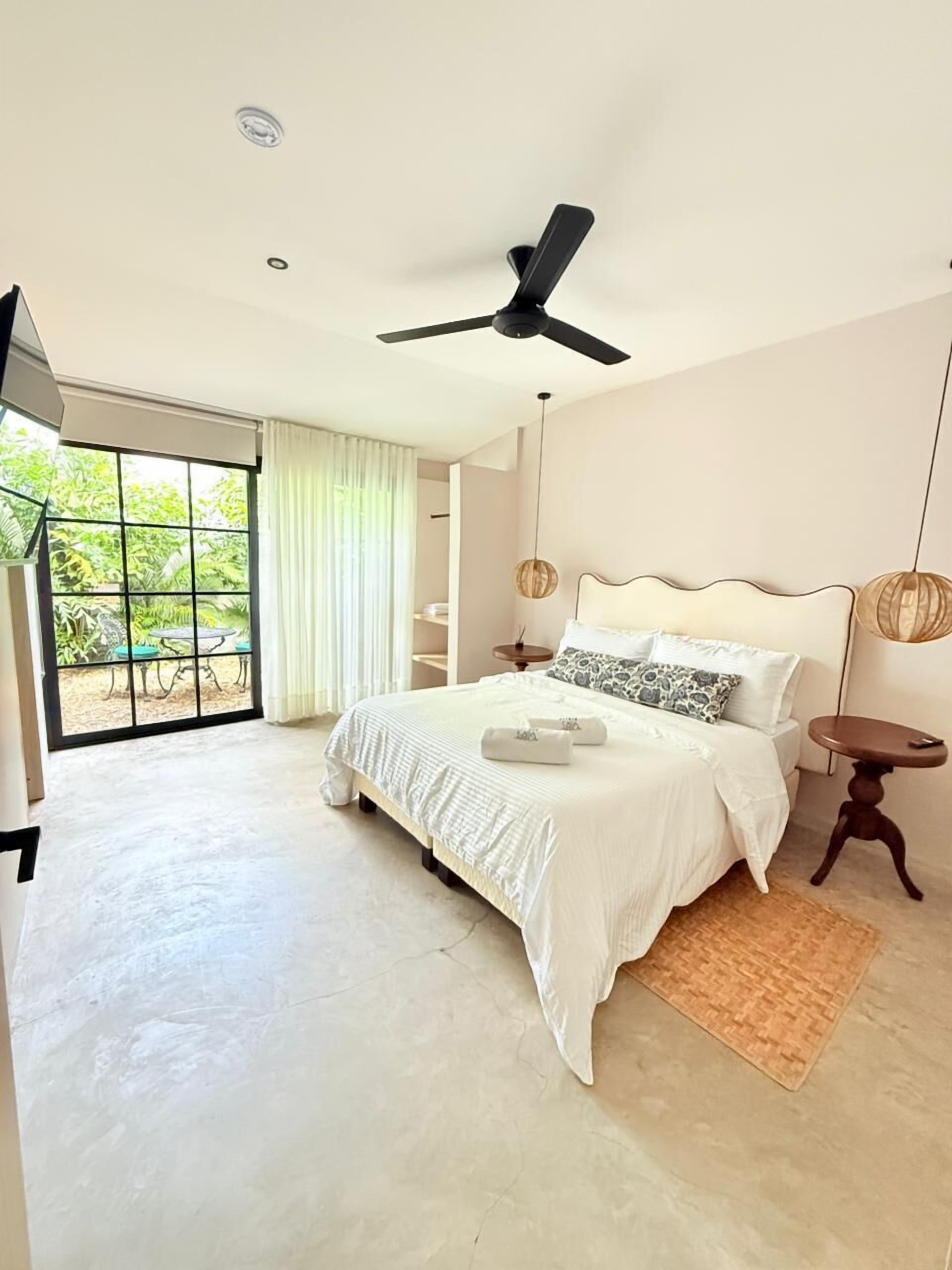 Deluxe Apartment, Patio, Garden View