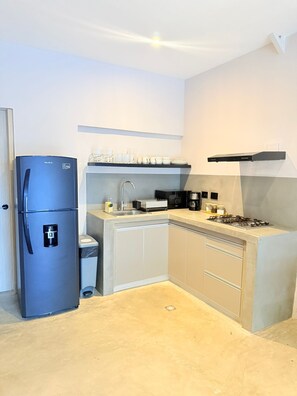 Deluxe Apartment, Patio, Garden View | Private kitchen - Loft Private  (Cartagena)