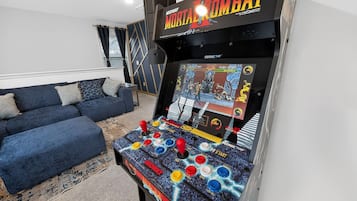 Spielezimmer