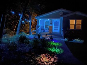 Exterior - Lush tropical Cherokee by the sea (Palm Coast)