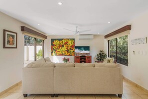 Living area - Elegant Surfside Retreat with Private Pool, Spacious Outdoor Patio & Walkable Beach Access (Potrero)