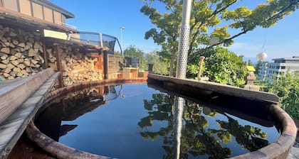 Modern chalet apartment with alpine view | near Lucerne&Zug | playground + hotpot