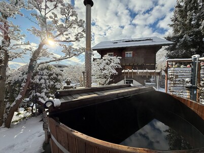 Modern chalet apartment with alpine view | near Lucerne&Zug | playground + hotpot