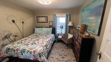 2 bedrooms, free WiFi, bed sheets