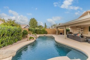 Unclassified image, 4 of 26, button - West Valley Pool Side Oasis (Surprise)