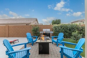 Terrace/patio - West Valley Pool Side Oasis (Surprise)