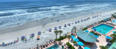 Beach nearby, beach towels