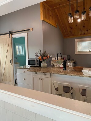 Microwave, stovetop, dishwasher