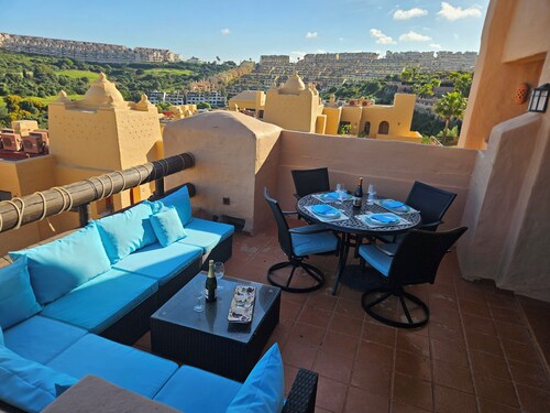 Seaview Apartment