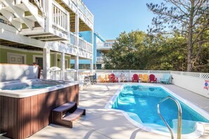 Pool - Corolla Getaway with Pool Bar, Spa & Game Rm! (Corolla)