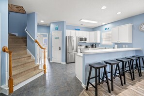 Fridge, microwave, oven, stovetop - 5BR | Sleeps 13 | Pvt Pool | Walk to Beach | 115C (Surfside Beach)