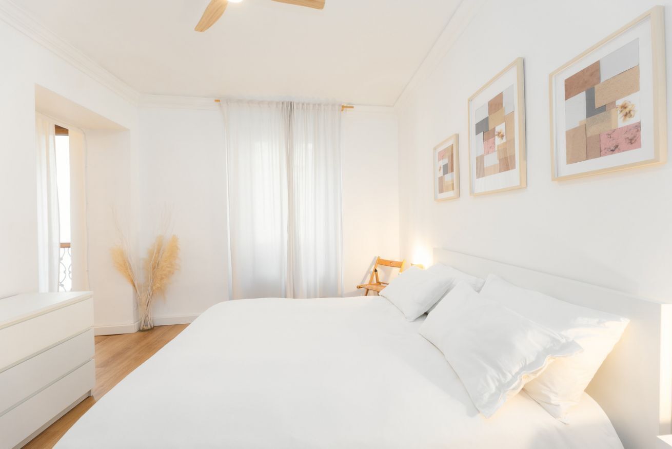 2 bedrooms, iron/ironing board