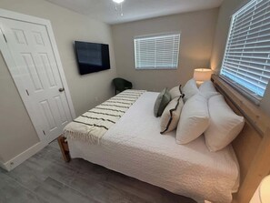 2 sovrum, strykjärn/strykbräda, resesäng och wi-fi