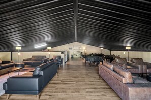 Interior - The Orion (Fairbanks)