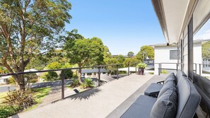 Property grounds - 5 Ross Street , Narooma NSW 2546 (Narooma)