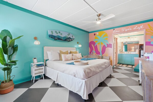 1 bedroom, desk, iron/ironing board, WiFi